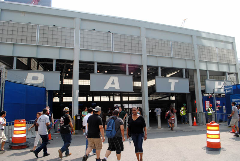 მაიკლ ლიპინი, &bdquo;ამერიკის ხმა&ldquo;